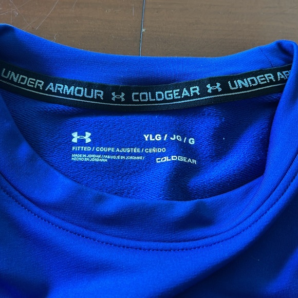 Under Armour Kids Blue Long Sleeve Shirt cold gear - Picture 2 of 2